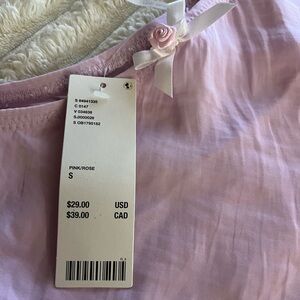 Lace trim mini skirt